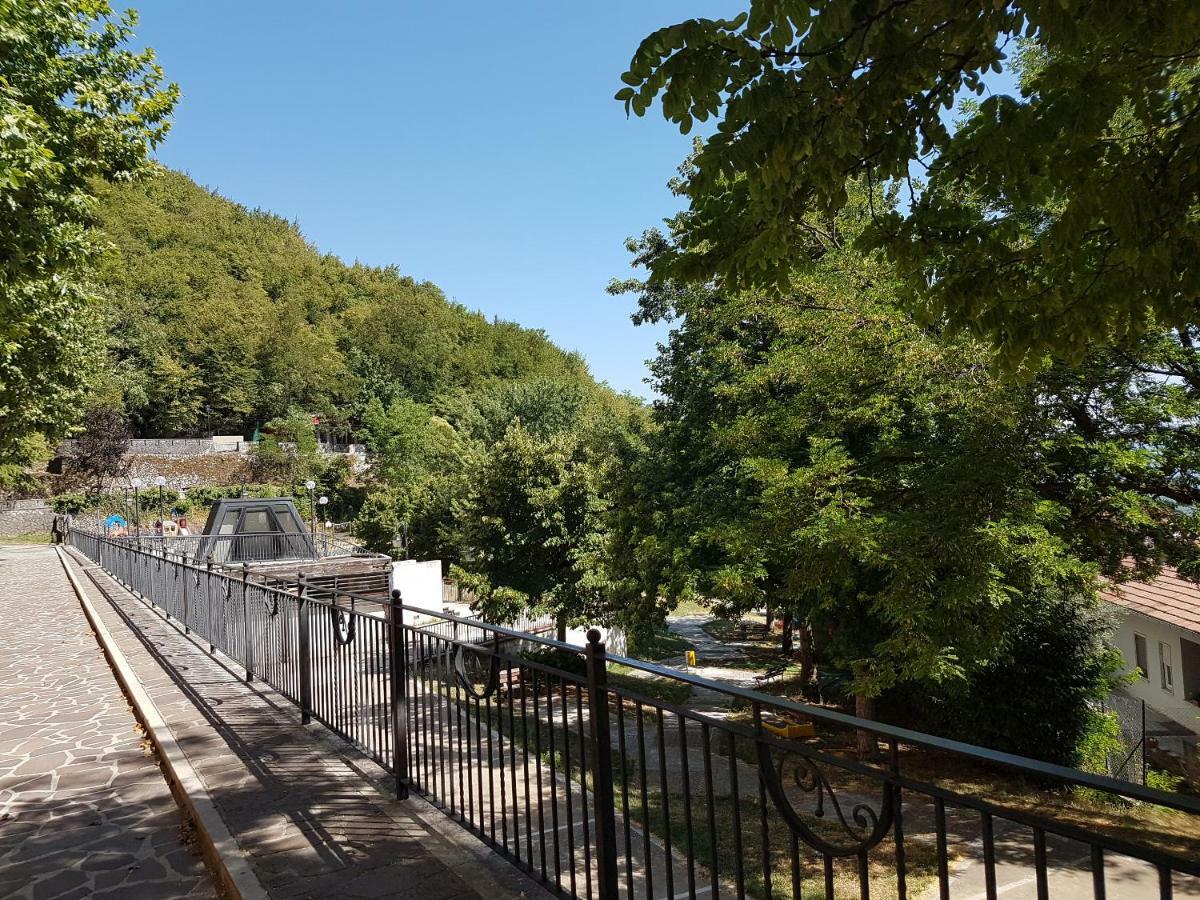 Valle Di Comino - Terrazza Panoramica - Villa San Donato Val di Comino Exterior foto